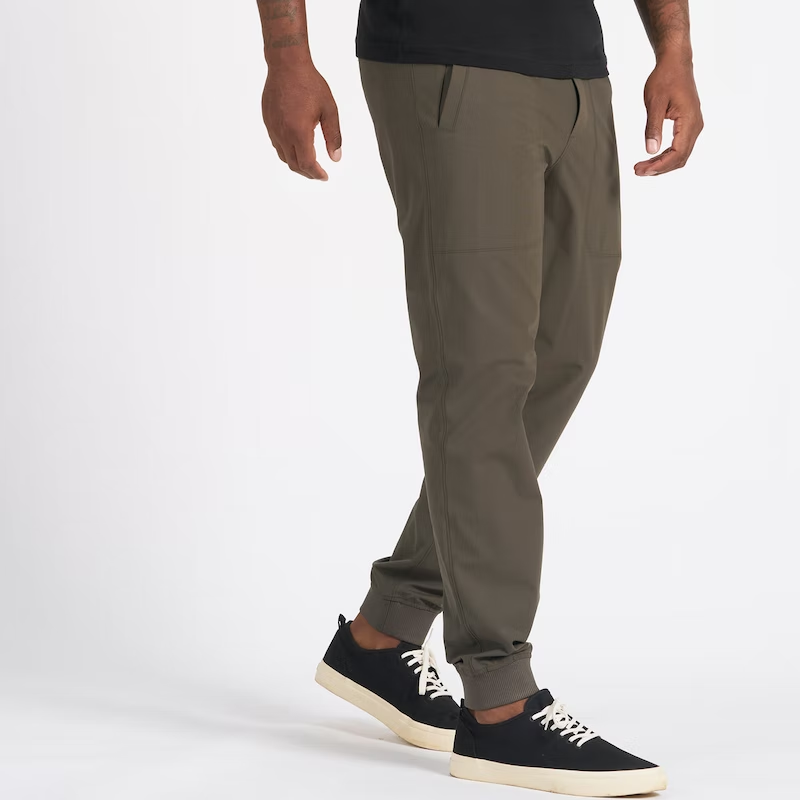 Vuori Mens Meta Jogger in Charcoal selling