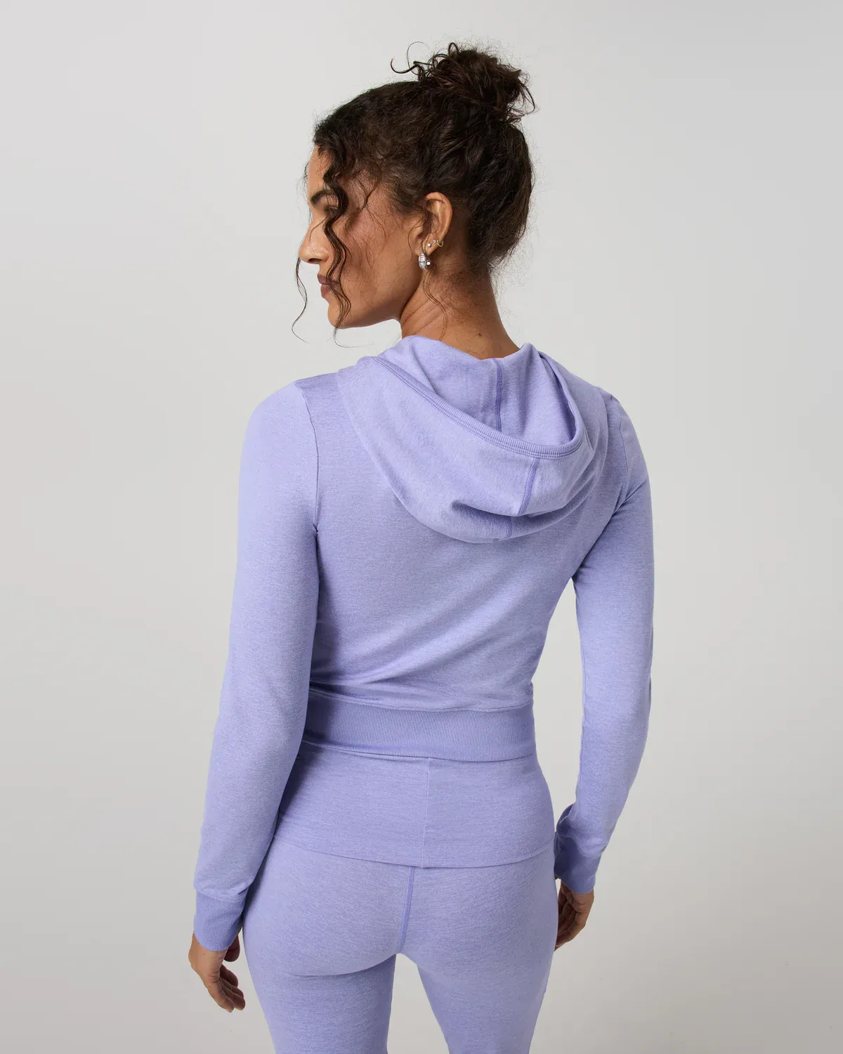 VUORI Women's Halo Mini Full Zip Hoodie HYACINTH HEATHER