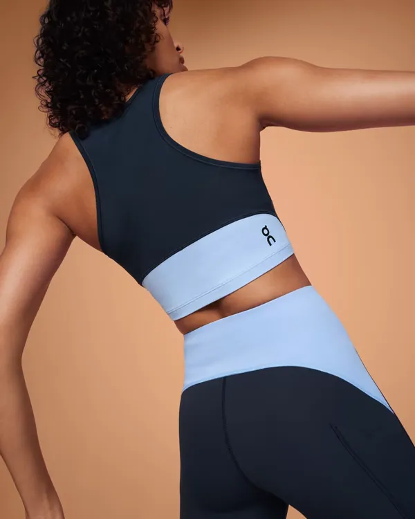 Women's Movement Crop