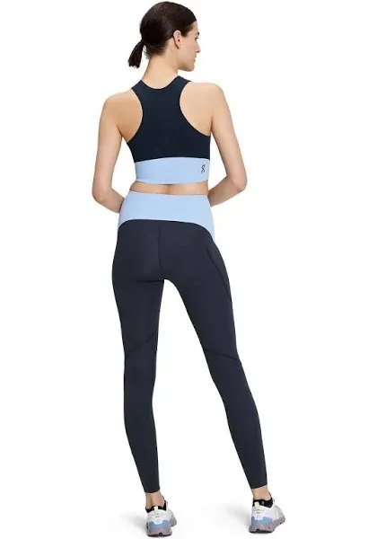 Women's Movement Crop