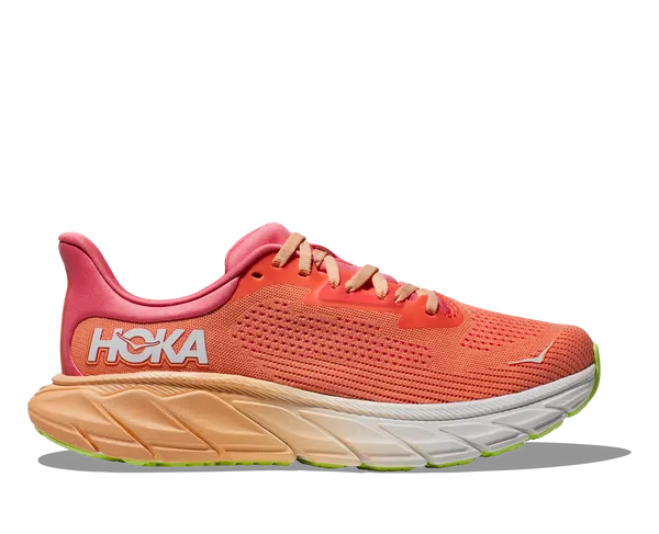 Women's Arahi 7