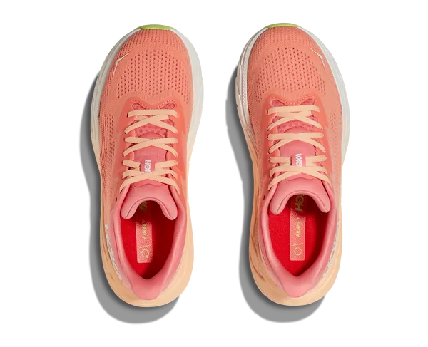 Women's Arahi 7