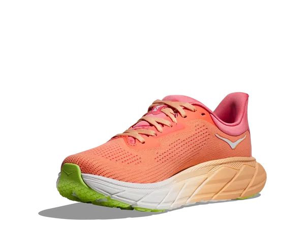Women's Arahi 7